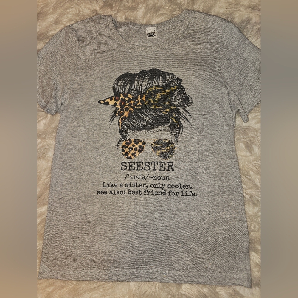 Seester Gray Graphic Tee
